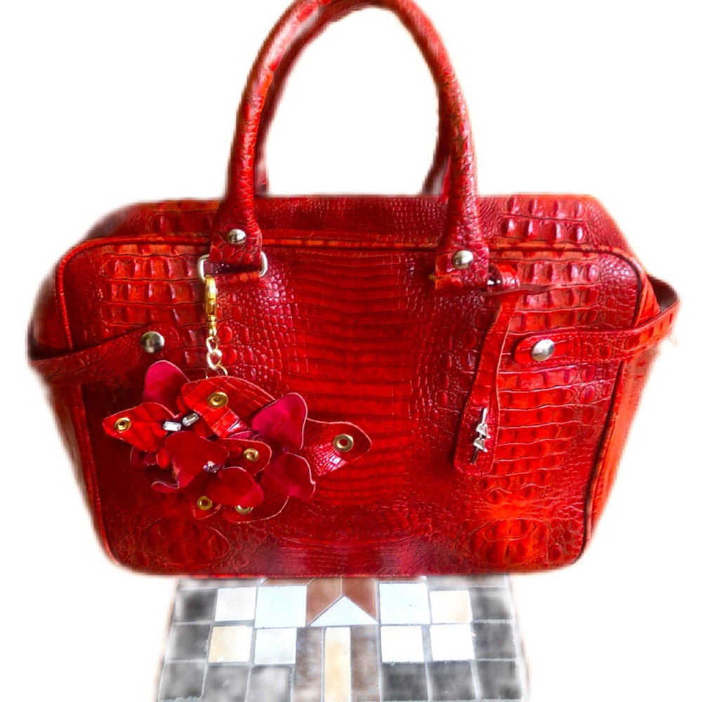 Women’s Red Handbag - Picture 10 of 16